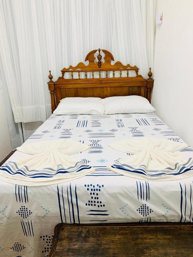 Hostel Yellow Da Costa